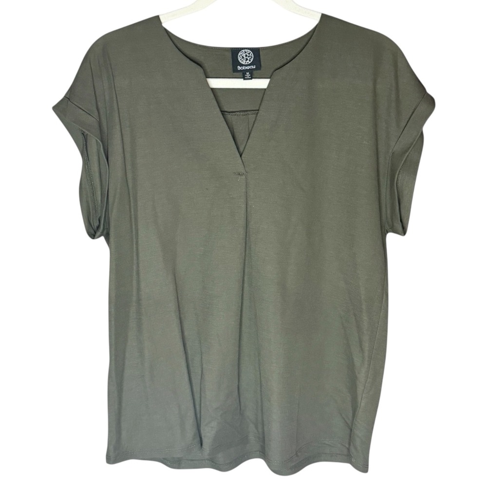 Bobeau Womens Olive Green V-Neck Short Sleeve Cuffed Blouse Top - Medium